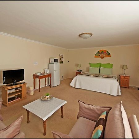 Vineyards Country Home Guest Room Blomtuin 外观 照片
