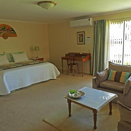 Vineyards Country Home Guest Room Blomtuin 外观 照片