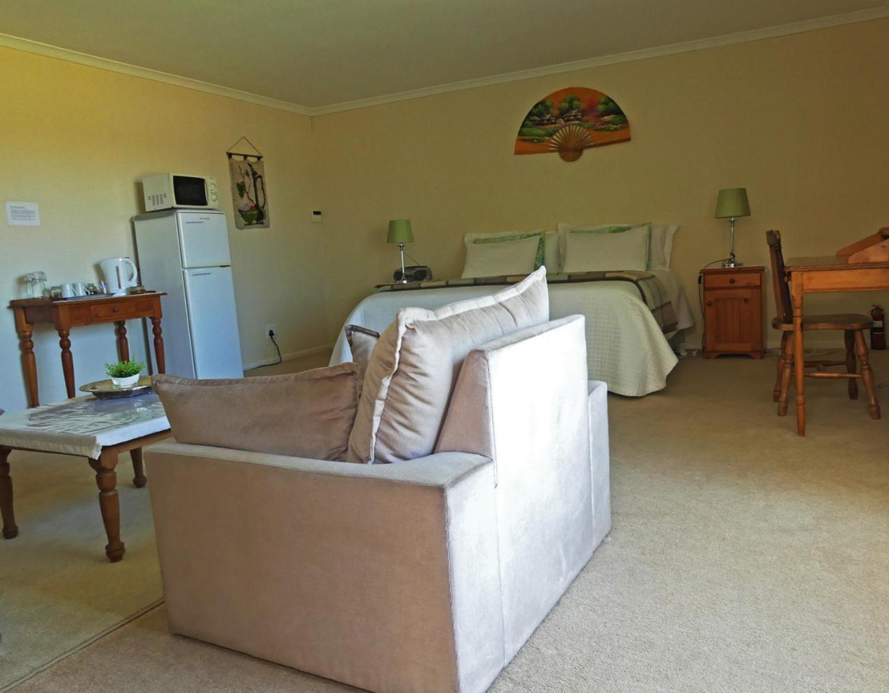 Vineyards Country Home Guest Room Blomtuin 外观 照片